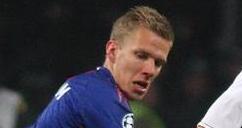 Hva er navnet på denne fotballspilleren?