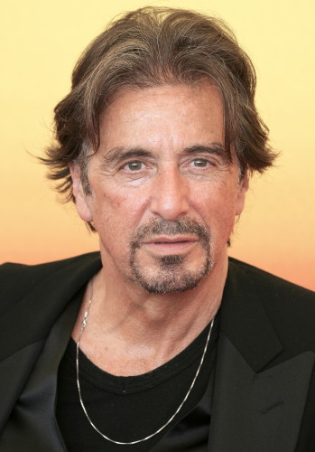 Wie heißt dieser Schauspieler?