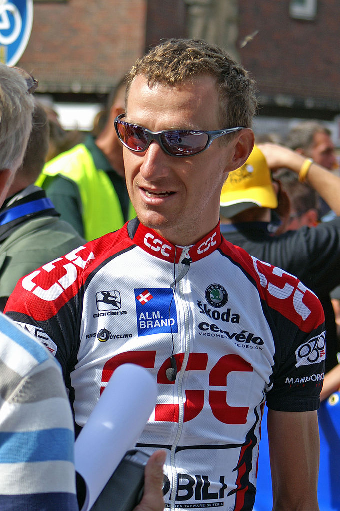 What is the name of this professional cyclist?