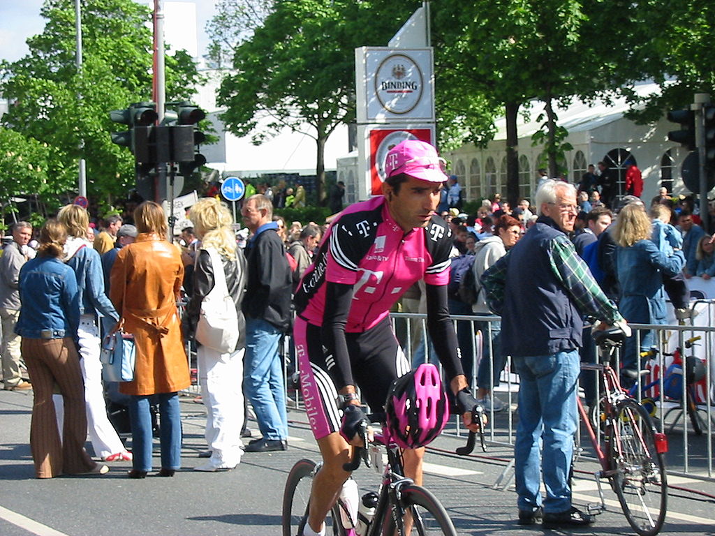 What is the name of this professional cyclist?