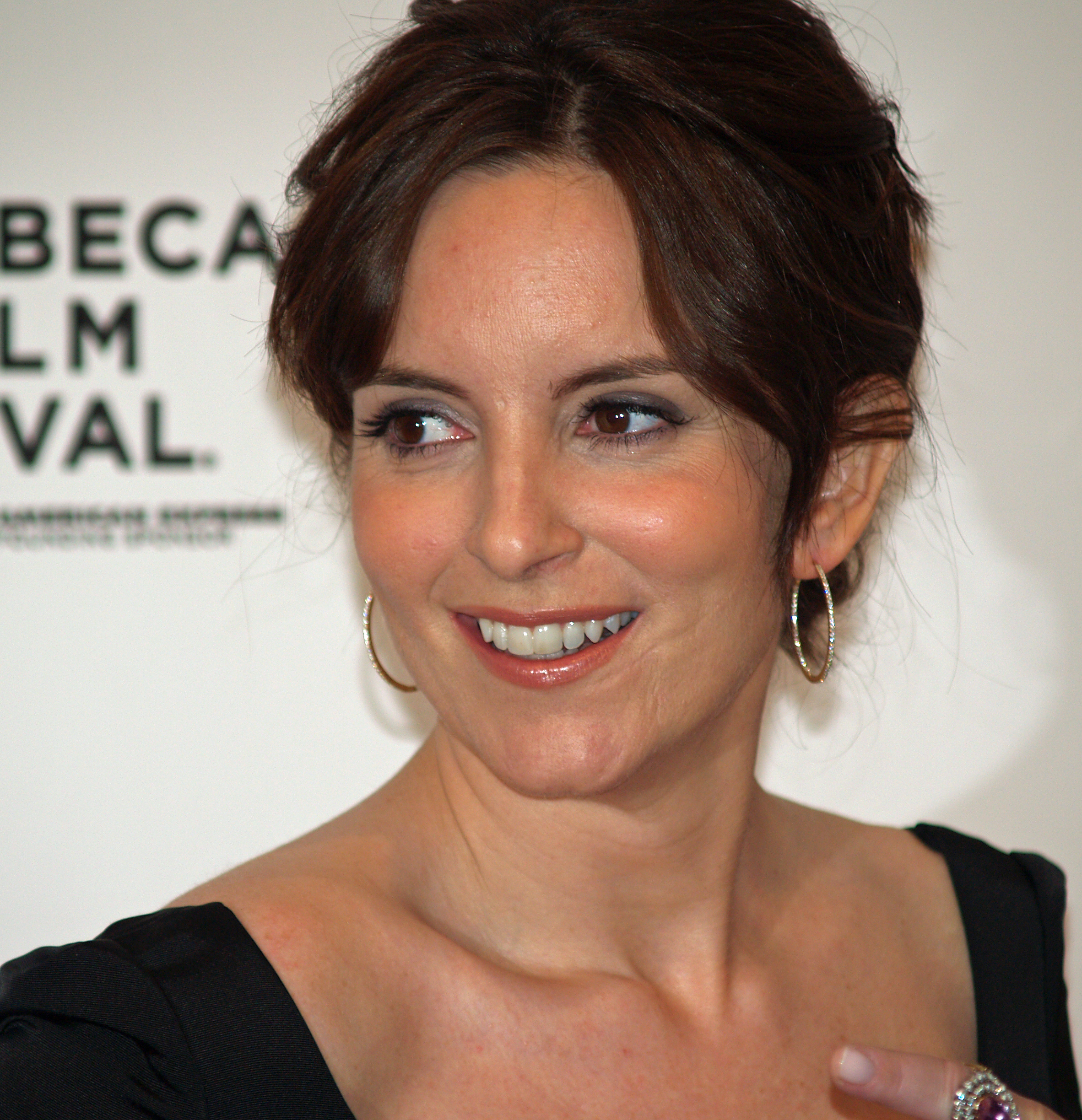 What is the name of this celebrity?