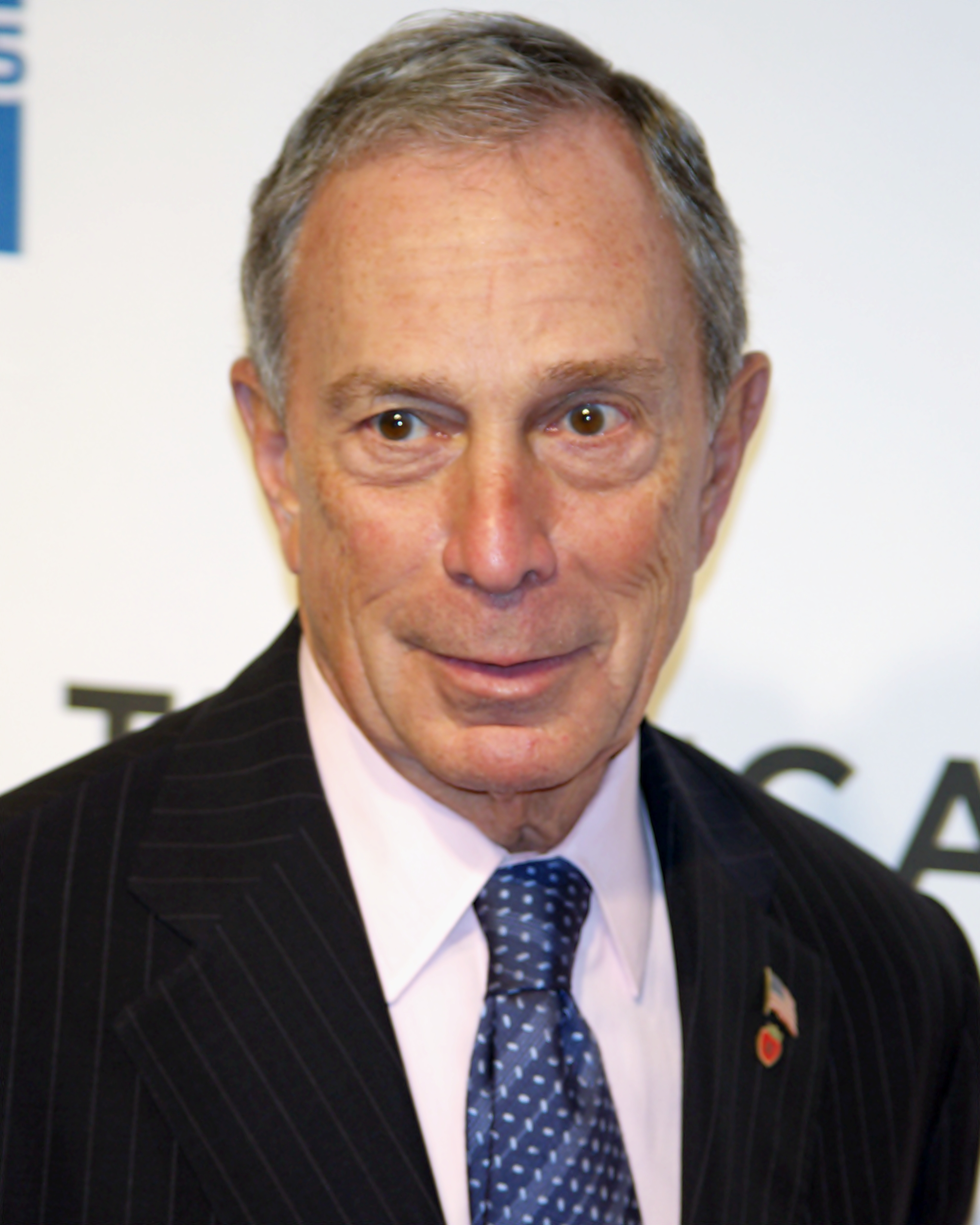 Qual è il nome di questo uomo d'affari?
