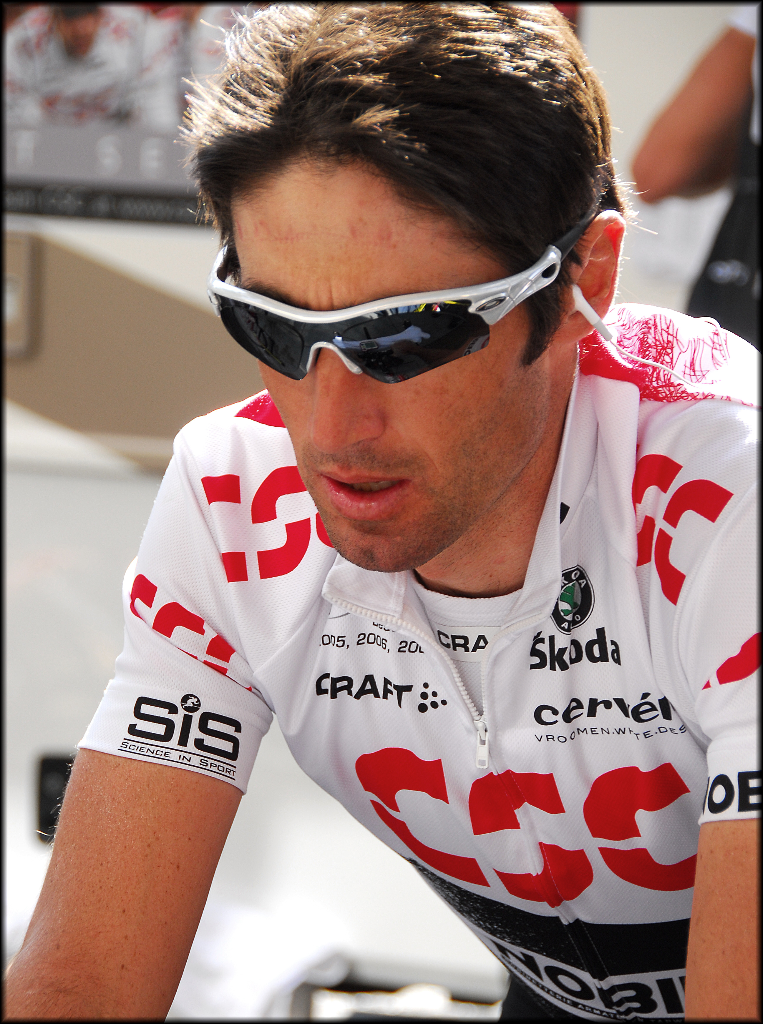 What is the name of this professional cyclist?
