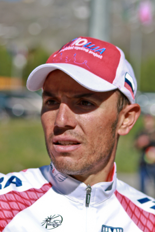 What is the name of this professional cyclist?