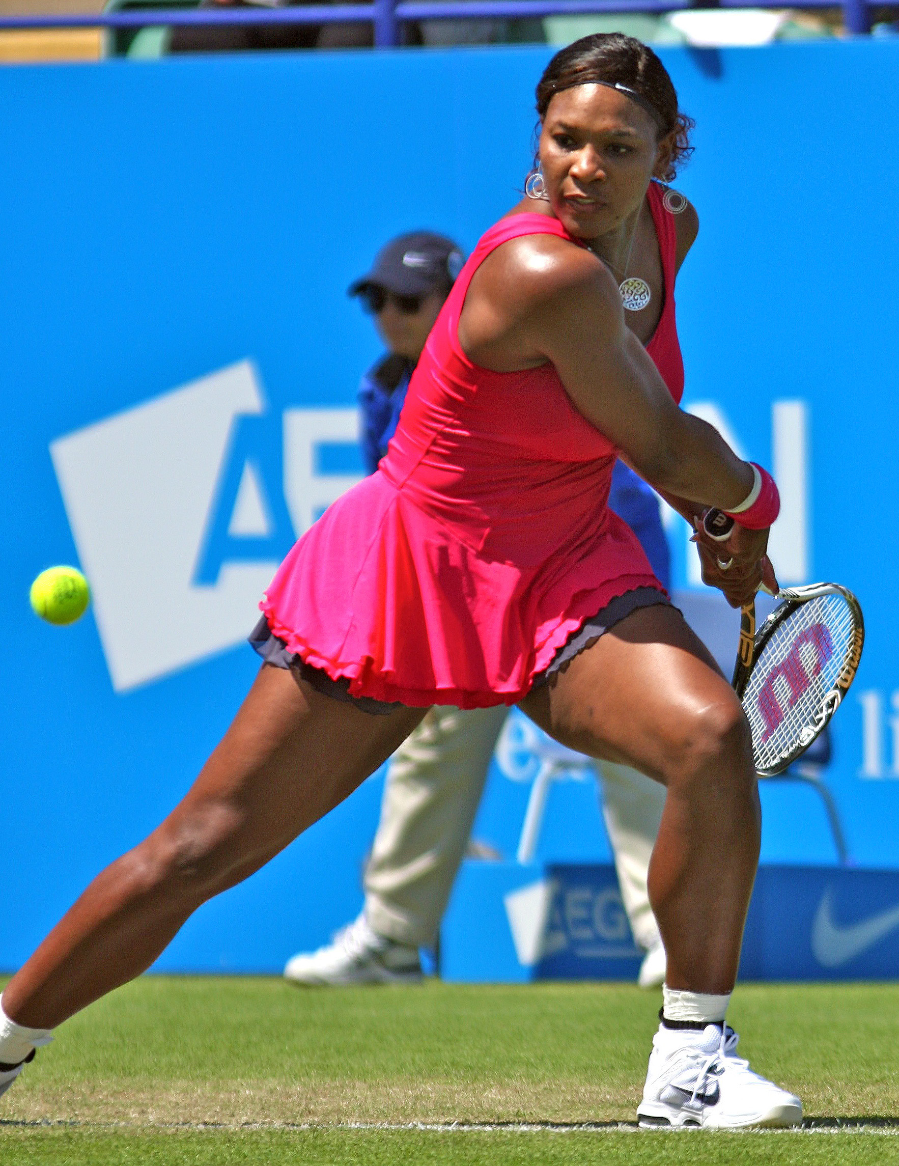 What is the name of this tennis player?